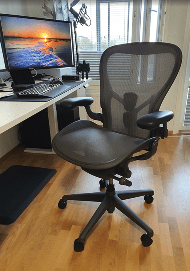 Herman Miller Aeron Office Chair, Size A, Graphite