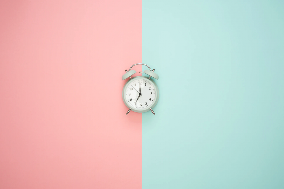 Achieving internal efficiency by managing your time and organizing your tasks
